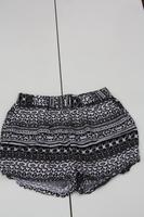 Toller Shorts Vero Moda Gr. L schwarz weiß SUPER!!! Nordrhein-Westfalen - Kamp-Lintfort Vorschau