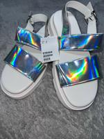 Sommerschuhe/Sandalen H&M in 41 NEU München - Berg-am-Laim Vorschau