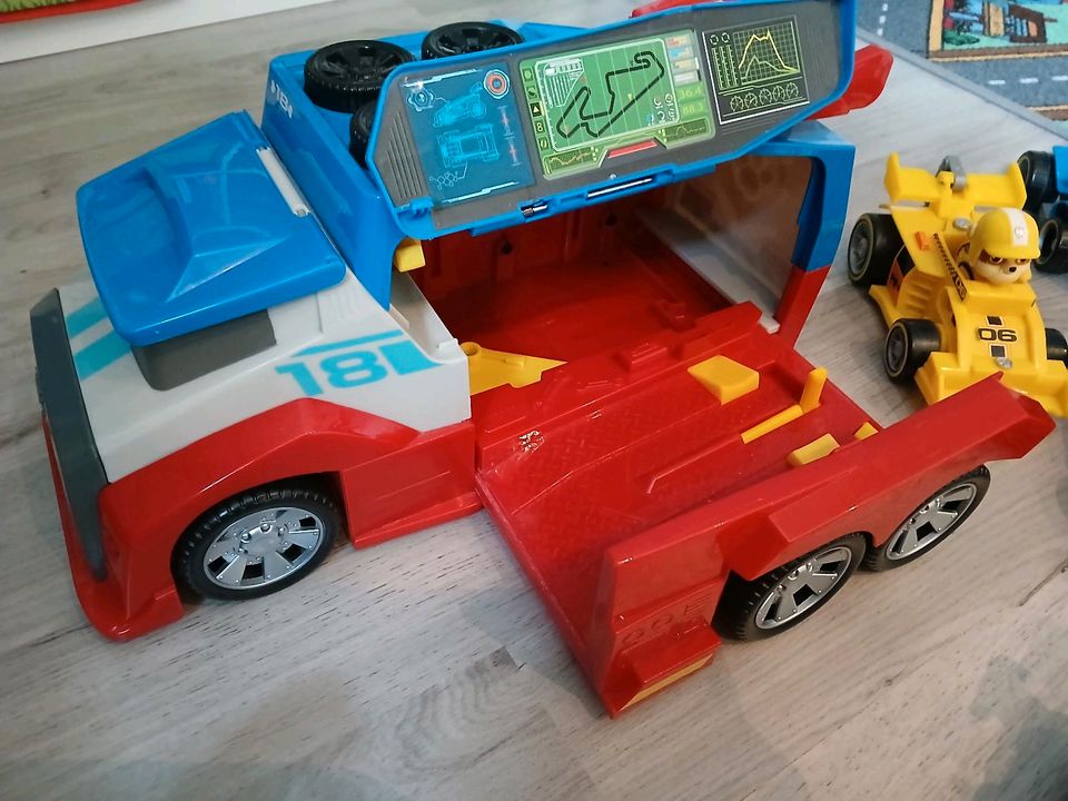 Paw Patrol Set, Bus Teamfahrzeug, Rennauto, Werkstatt in Hinte