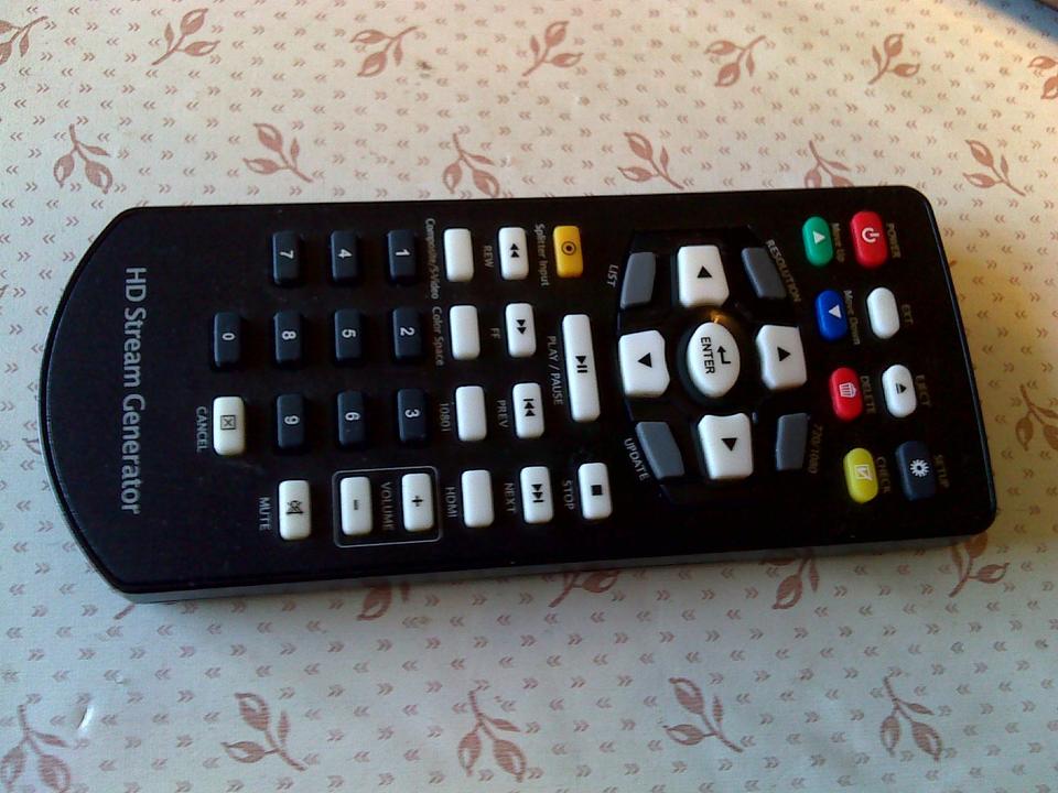LG HVP-4005R T4 HD Stream Generator m. Netzteil u. Fernbedienung in Reichshof
