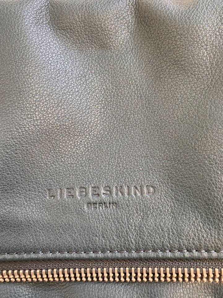 Liebeskind Handtasche dunkelblau in Castrop-Rauxel