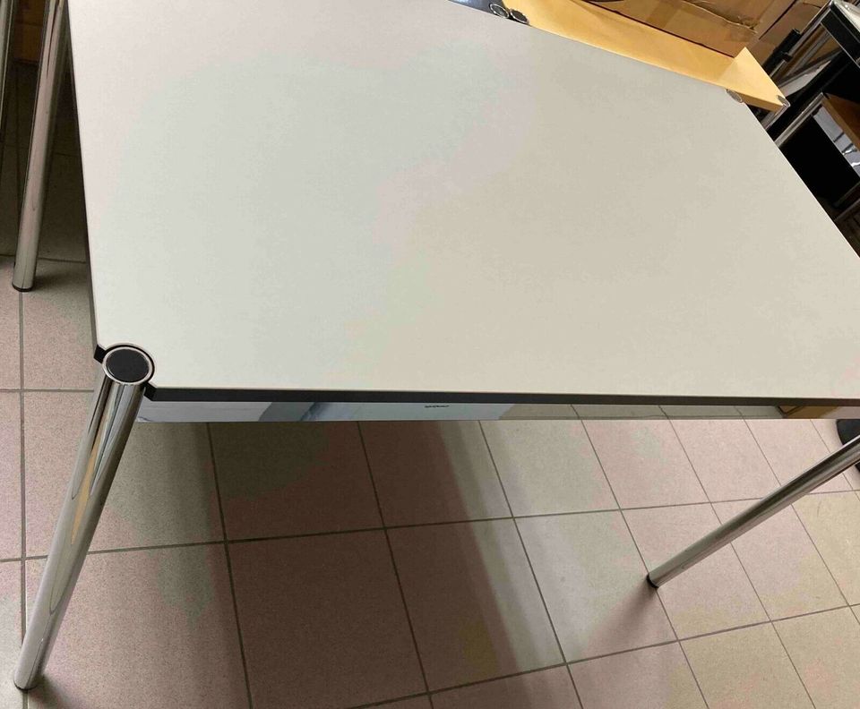 Suche USM Haller, Vitra gegen Apple MacBook Pro 16 NEU in Berlin