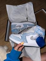 Air Jordan 1 Retro High OG Hyper Royaln Bayern - Ingolstadt Vorschau