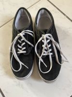 Damen Vans schwarz 40 schwarz weiß Damenschuhe sneaker Turnschuh Nordrhein-Westfalen - Dinslaken Vorschau