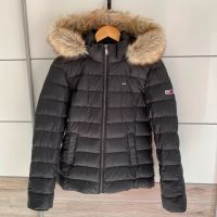 Tommy Hilfiger schwarze Winterjacke Daunenjacke Damen Jacke Gr. M Niedersachsen - Wistedt Vorschau