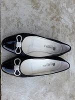 Hochwertige Blubella Damen Ballerina schwarz Lack Größe 37 Italy Bayern - Fürstenzell Vorschau