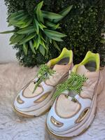 Patrizia Pepe Pleateu Schuhe Gr. 38 weiß/neongrün/gold Bremen - Schwachhausen Vorschau