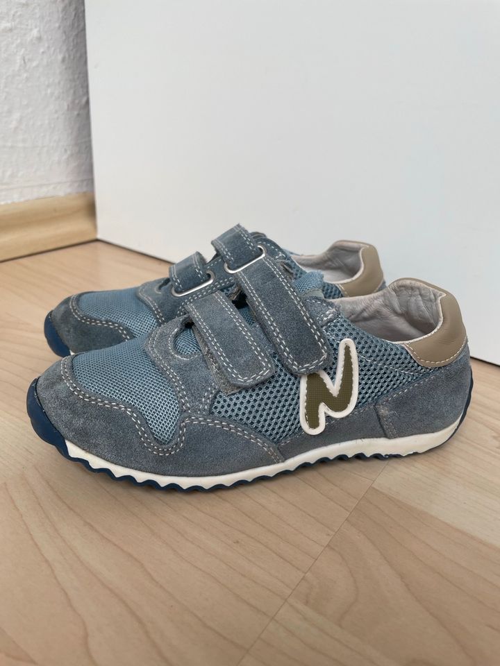 Blaue Sneaker von Naturino, Größe 29 in Schiffdorf