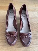 Esprit Pumps braun 39 Leder München - Bogenhausen Vorschau
