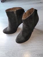 Stiefeletten Tamaris Größe 37 Niedersachsen - Rastede Vorschau