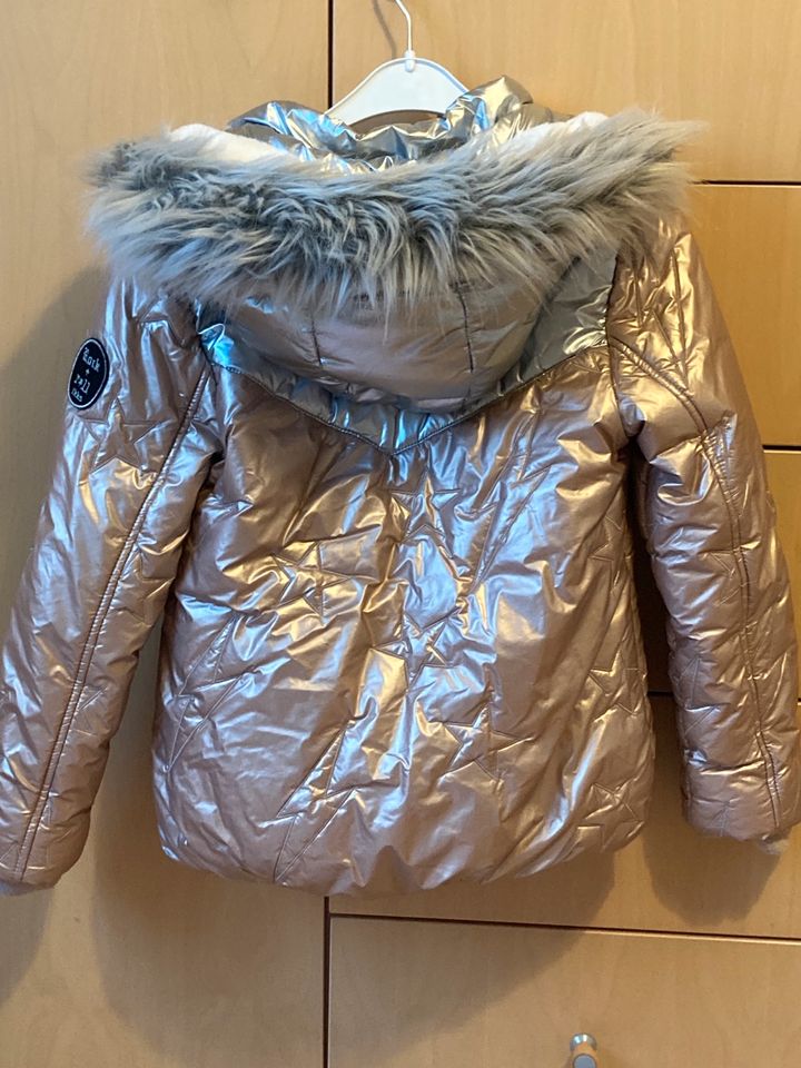 Traumhafte IKKS Winterjacke in Karlsruhe