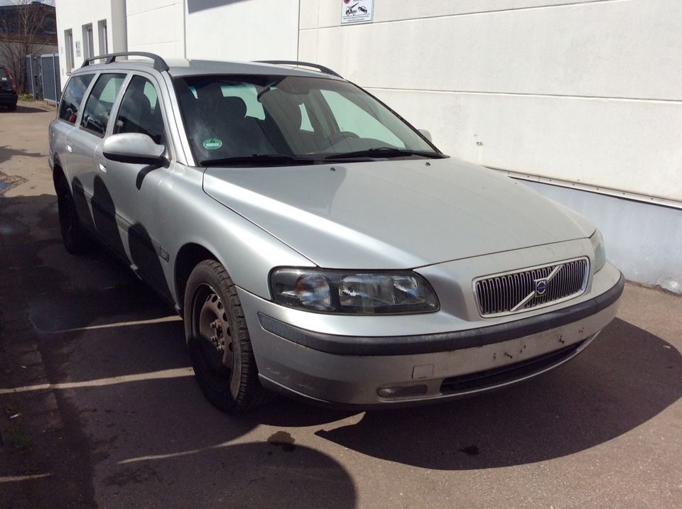 SUCHE VOLVO 240 740 850 940 960 V40 V50 V60 V70 S40 S60 S70 S80 in Langenhagen