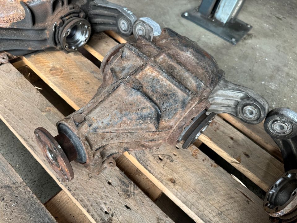 BMW E36 316i 318i 320i Hinterachse Differential 1428404 I=4,44 in Bottrop