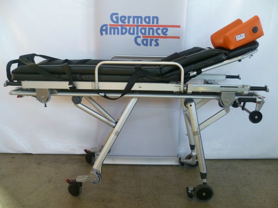 Stollenwerk Krankentrage Fahrtrage Krankentransport RTW # 2516 in Eichenzell