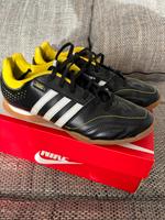 Sportschuhe Adidas Gr. 38 2/3 Köln - Porz Vorschau