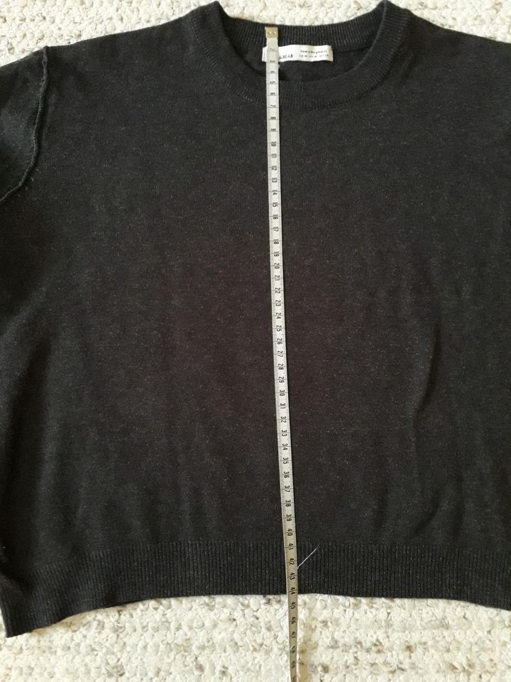 Pullover Gr. M von Pull&Bear in Lübz