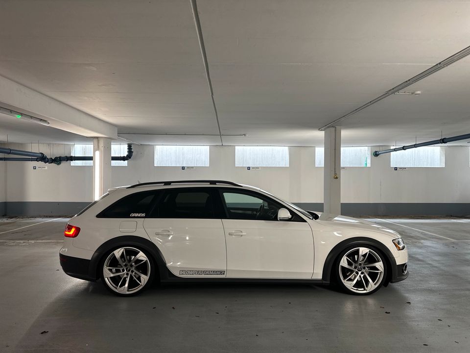 Audi A4 B8 Allroad Quattro Airride Airlift Grinds Verkauf/Tausch in Bremen