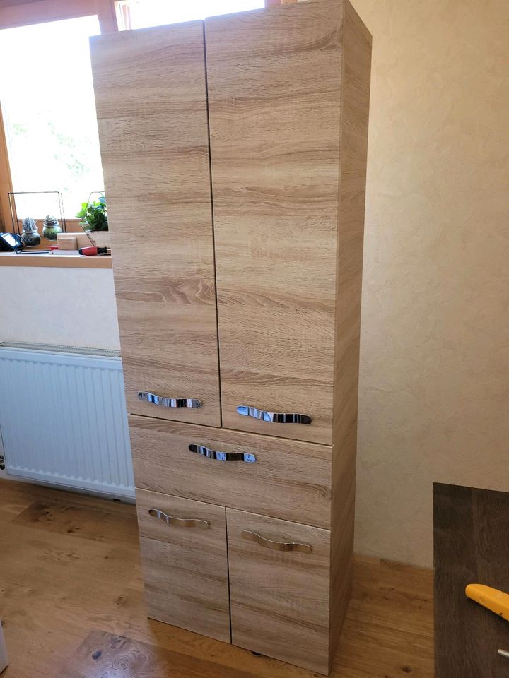 Pelipal Badezimmerschrank, Badschrank, Hochschrank, Badmöbel in Berlin