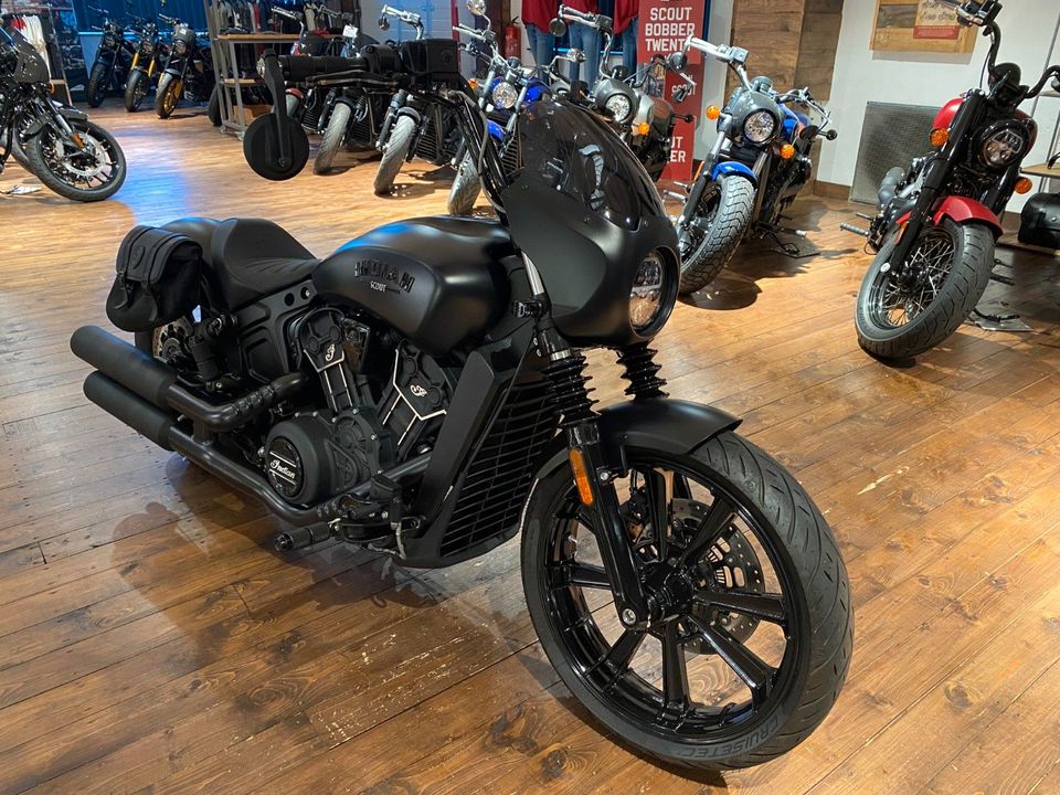 Indian Scout Rogue  "Extras" + Aktion EUR  500/3,99 % in Papenburg