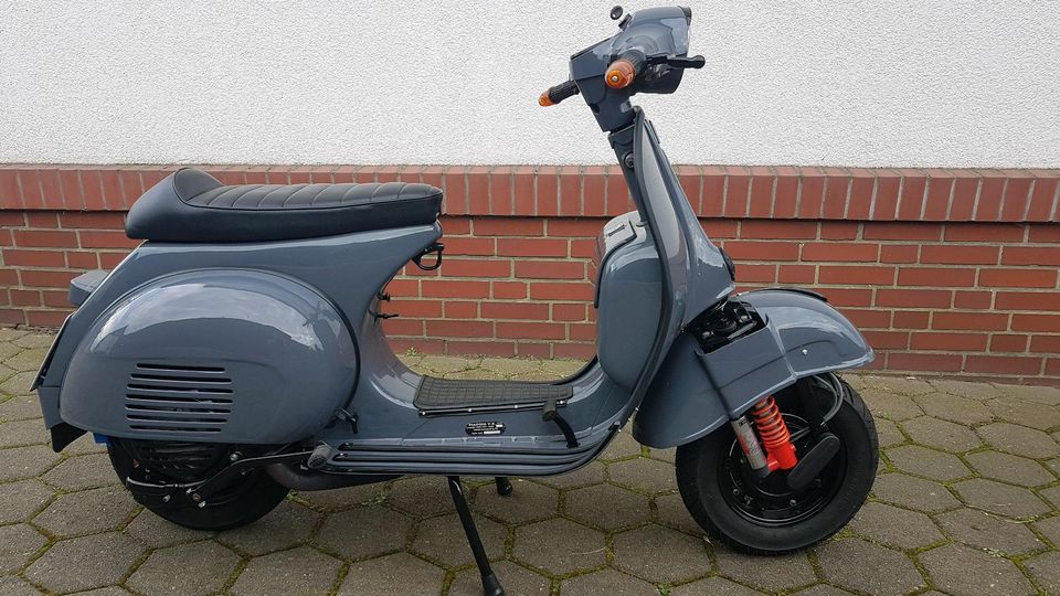 Vespa Piaggio P150x PX 150 VBB Umbau in Wunstorf