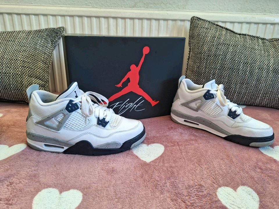 Air Jordan 4 Retro(GS) in Milmersdorf