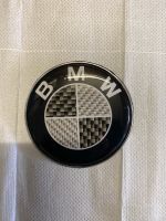 BMW 3er Heckklappen Carbon Logo Emblem 74mm Nordrhein-Westfalen - Werdohl Vorschau