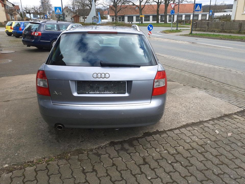 Audi A4 Kombi Bastlerfahrzeug ohne TÜV in Moringen