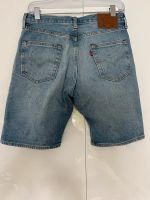 Levi's Jeansshorts Shorts 501 Gr. 30 Düsseldorf - Friedrichstadt Vorschau