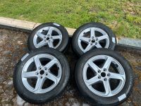 Ford focus mk4 Felgen plus Reifen 205/60 R16 Saarland - Beckingen Vorschau