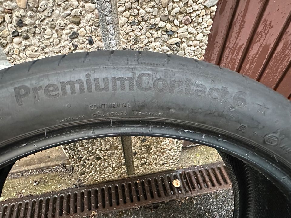 1xSommerreifen Continental PremiumContact 275/35R22104Y in Hilden