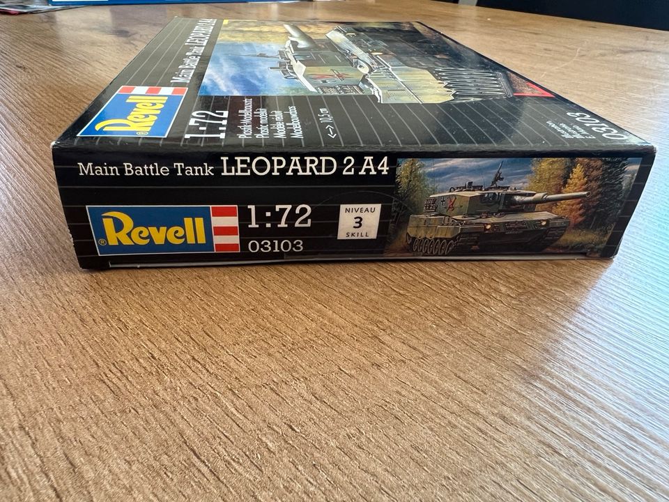 Revell Bausatz. 03103 Leopard 2A4. Neu. Maßstab 1:72 in Großbardorf