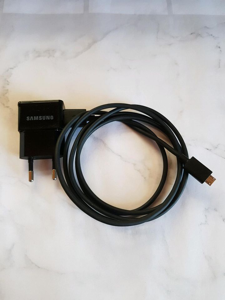 Samsung Lade- u. Datenkabel Schwarz USB-A auf Micro USB in Roding