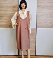 Schönes Kleid in beige mit Deko-Knöpfen Berlin - Hellersdorf Vorschau