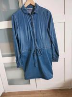 DKNY Jeanskleid, Kleid in der Größe S Rheinland-Pfalz - Langenhahn Vorschau