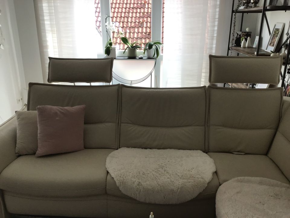 Leder-Ecksofa, Couchgarnitur Creme-beige wie Neu in Riegelsberg