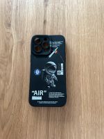 iPhone 14 Pro Max - Handyhülle / Case ,,Spaceman“ Bayern - Rückersdorf Vorschau