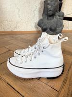 Converse chucks high Plateau in weiss Neuhausen-Nymphenburg - Neuhausen Vorschau