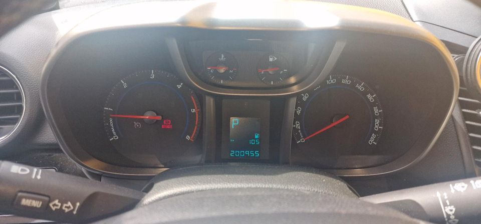 Chevrolet orlando diesel Automatik 2012 in Aach