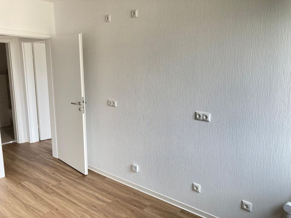 Eindrucksvolle, frisch sanierte 64,35 m² 2-Zimmer-Altbauwohnung im Herzen der Stadt Guben in Guben