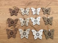 Deko Frühling Holz Schmetterlinge beige weiß braun 12 Stück NEU Baden-Württemberg - Calw Vorschau