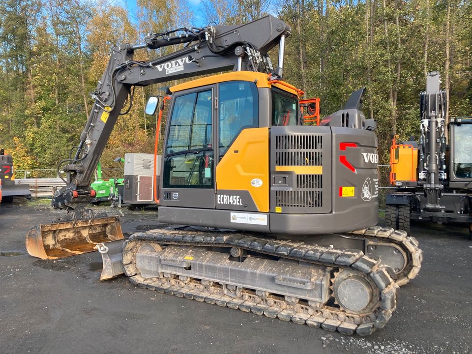 Volvo-Raupenbagger ECR 145 mit OQ 70/55 (Mieten/Vermieten/Leihen) in Arnsberg