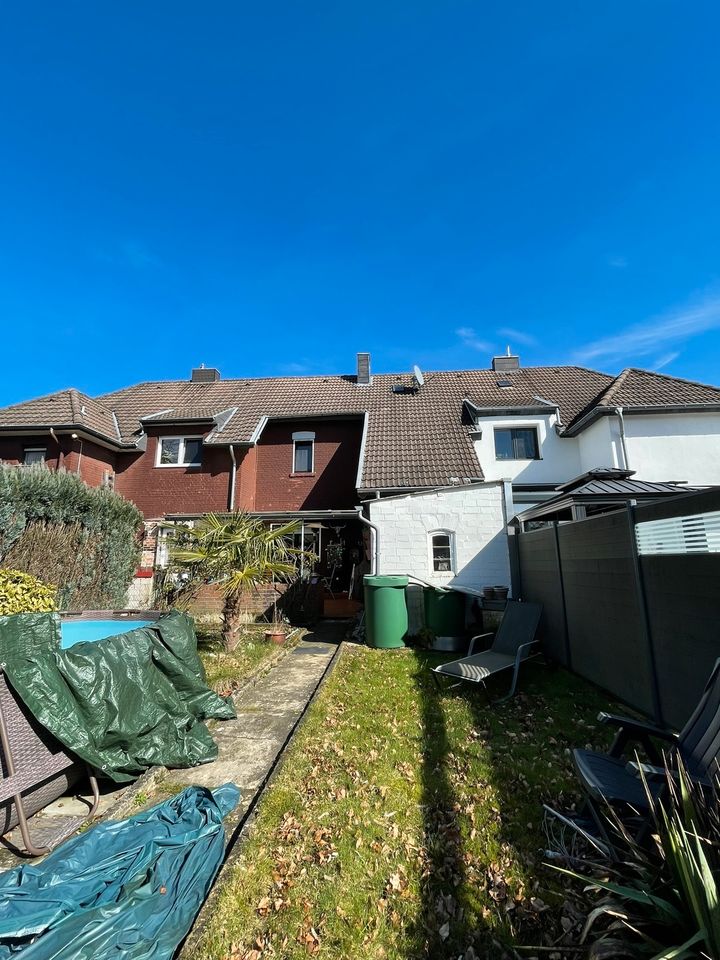 Für Kapitalanleger - Reihenmittelhaus mit großer Terrasse in SW-Ausrichtung in Alsdorf