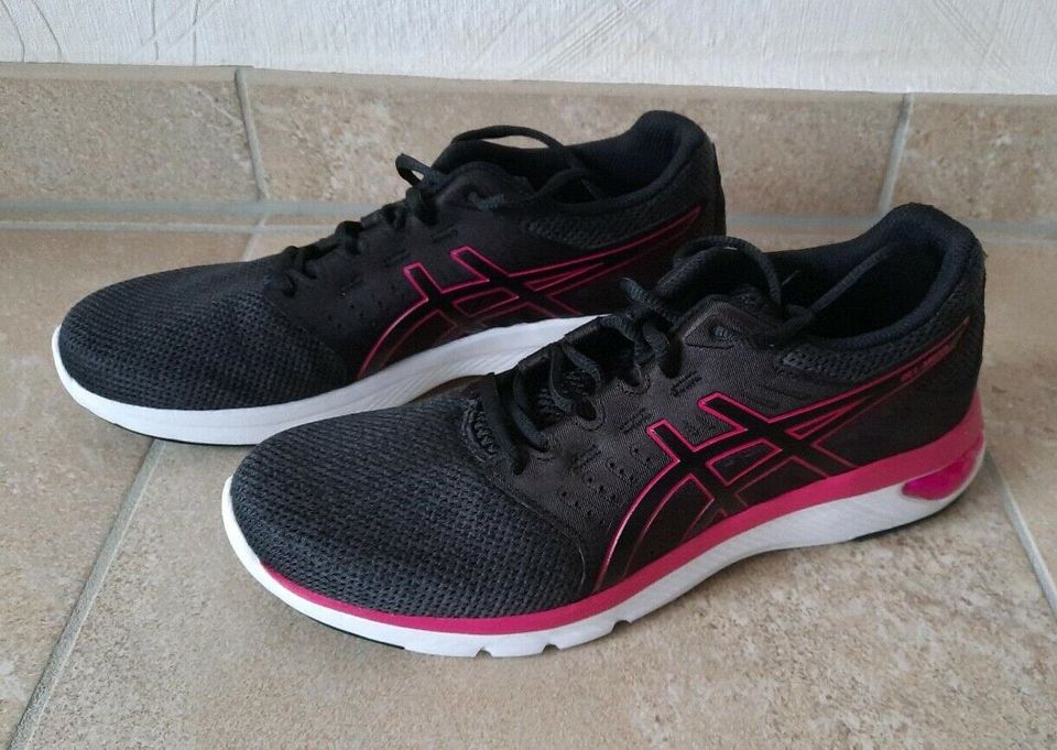 Neu Asics Gel moya, Laufschuh, Turnschuh, Sportschuhe, Freizeit in Buhlendorf