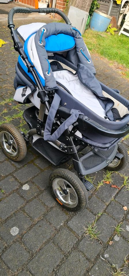 Buggy Kinderwagen in Duisburg