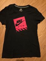 Nike Air Shirt schwarz pink rosa. T-Shirt,L, Sommer Nordrhein-Westfalen - Herdecke Vorschau