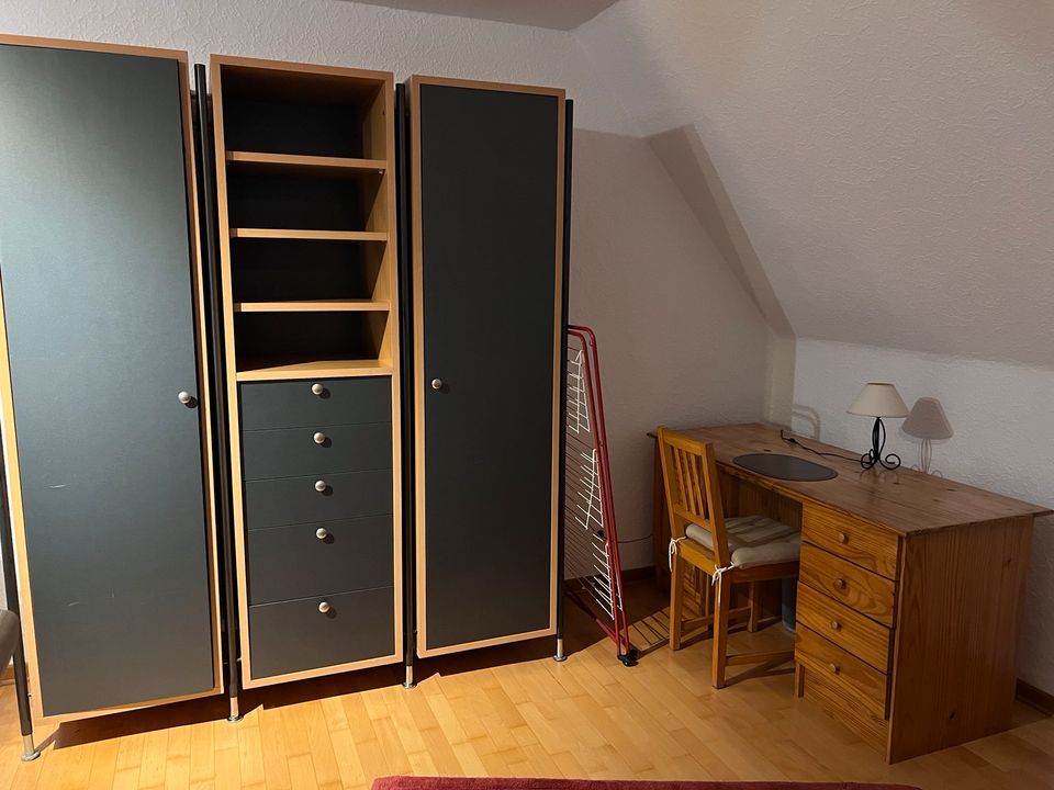 Möbliertes Zimmer im grünen in Hamburg Bramfeld 30qm mit Balkon in Hamburg