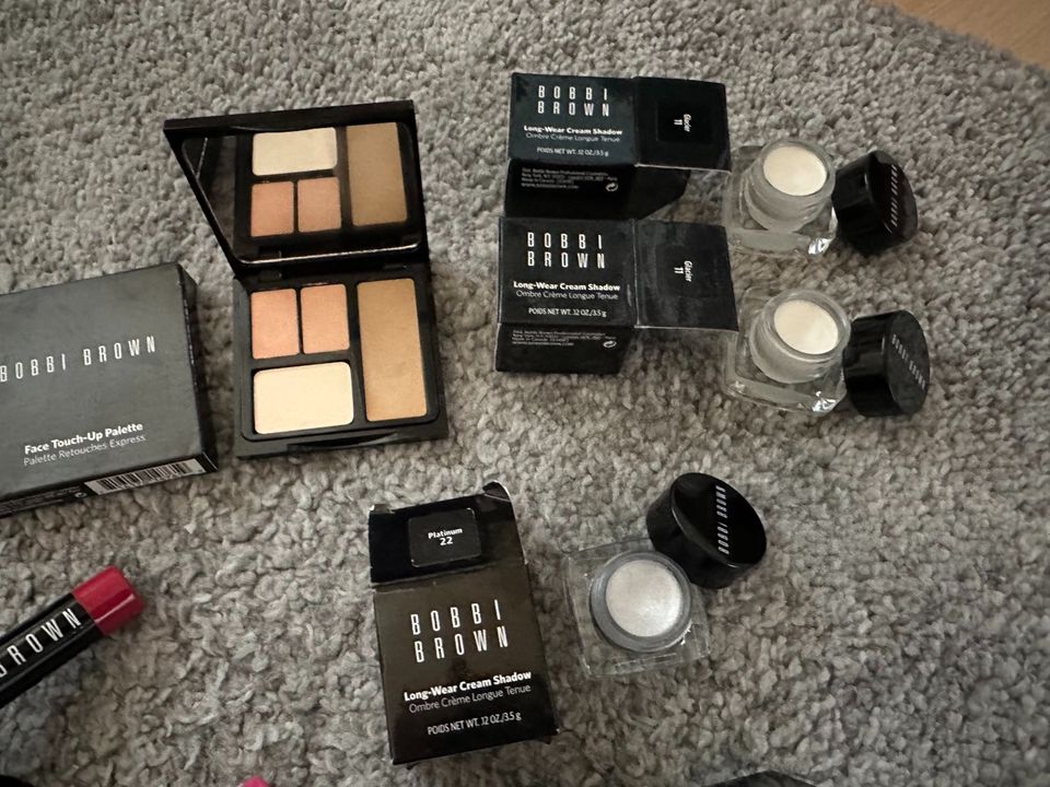 Bobbi Brown Kosmetik / Make-Up in Kiel