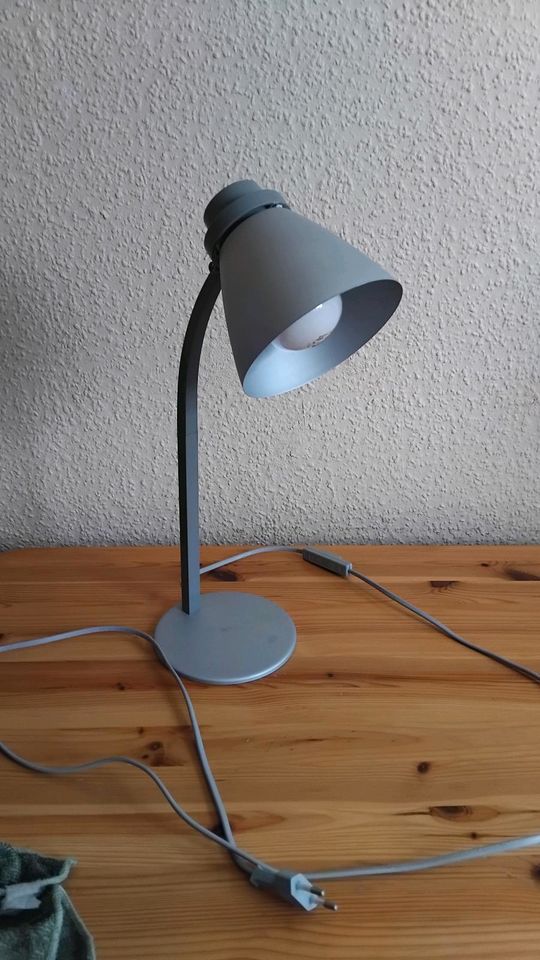 Tischlampe/Schreibtischlampe Ikea in Neuss