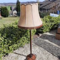 Stehlampe Lampe Leder 160cm hoch Rheinland-Pfalz - Nastätten Vorschau