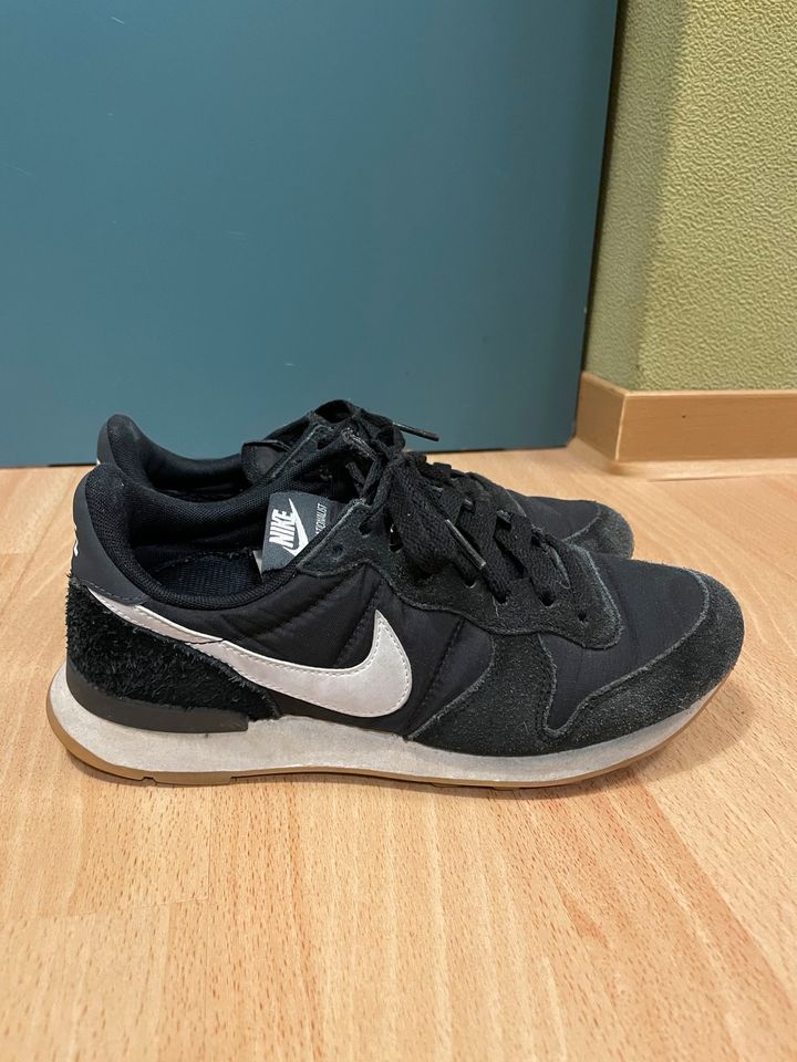 Nike Internationalist Turnschuhe Schwarz - Gr. 37,5 / 4 in Rheinland-Pfalz  - Speyer | eBay Kleinanzeigen ist jetzt Kleinanzeigen